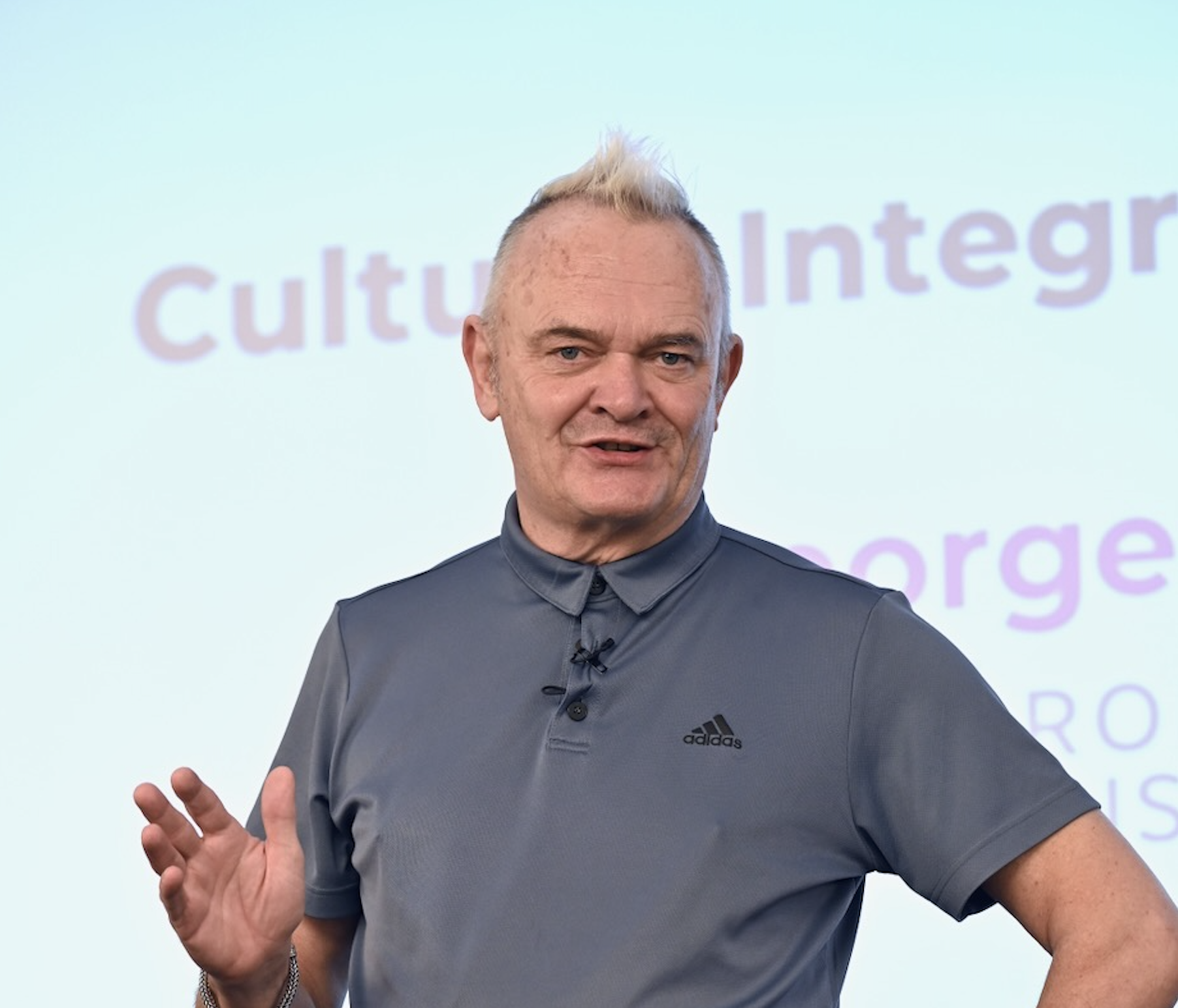 Empowering leadership: The role of confidence and mindset in success